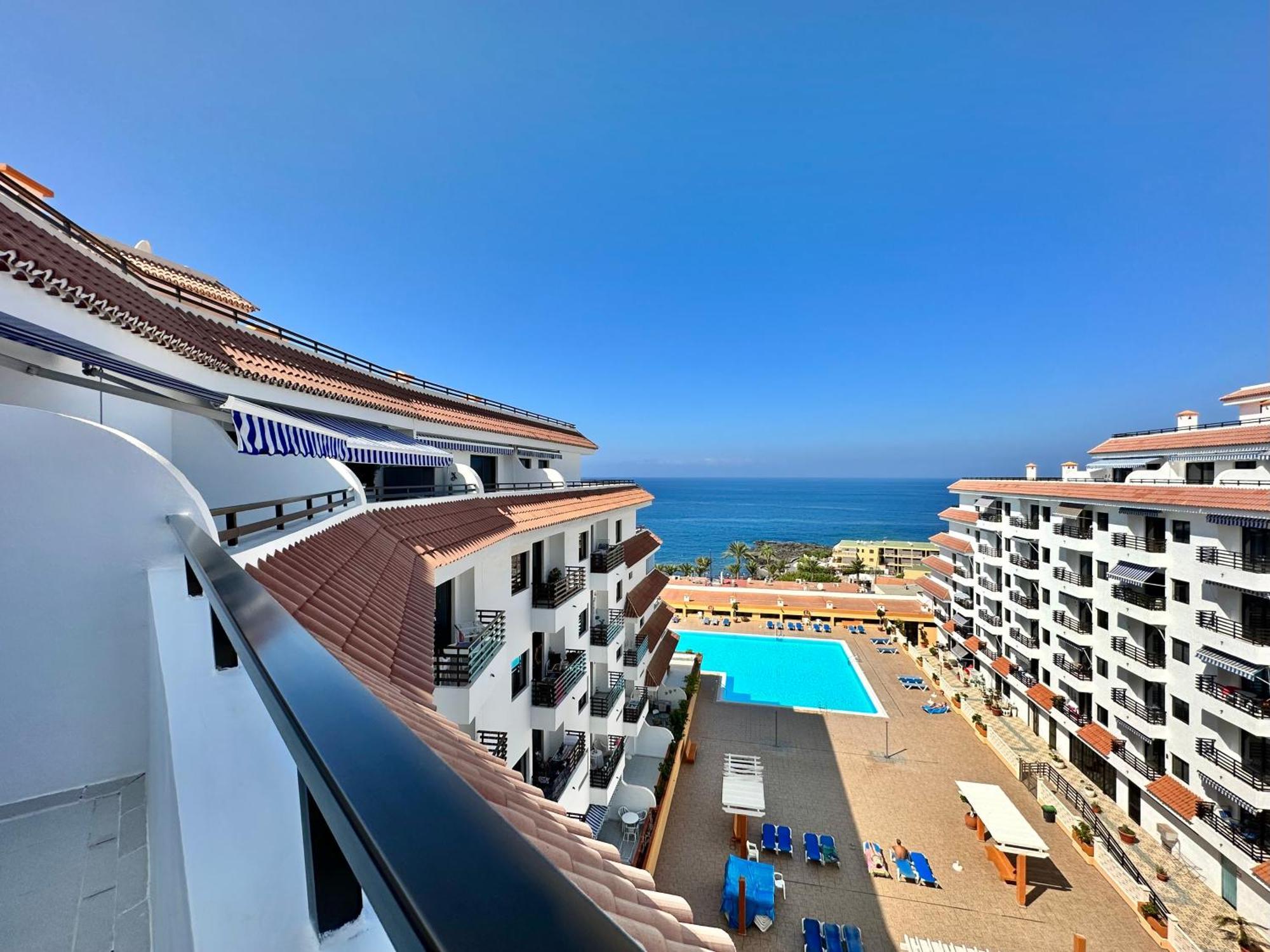 Sunshine Playa Arena Apartment Puerto de Santiago  Bagian luar foto